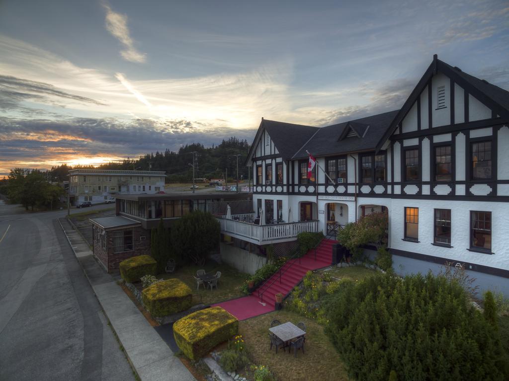 The Old Courthouse Inn Powell River Exterior photo