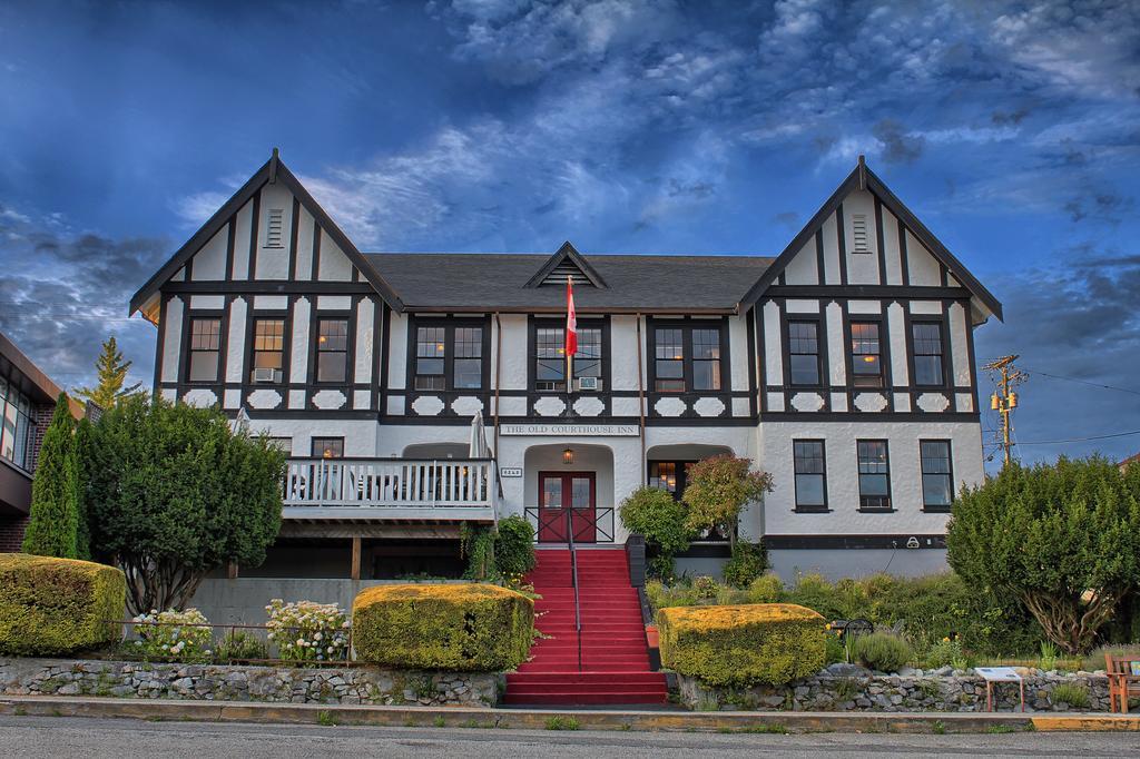 The Old Courthouse Inn Powell River Exterior photo